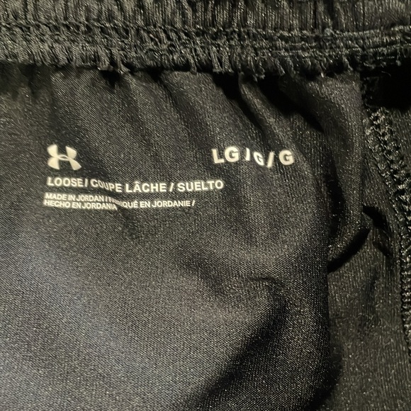 Under Armour - Mens Raid 2.0 Shorts, size large US mens, color black. - Picture 4 of 4